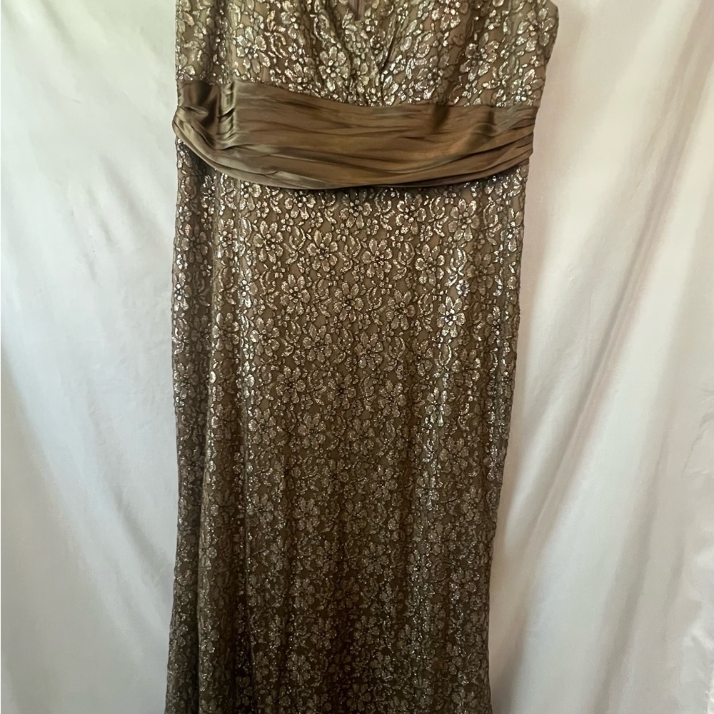 Gold with Flower Pattern Silhouette Evening Gown